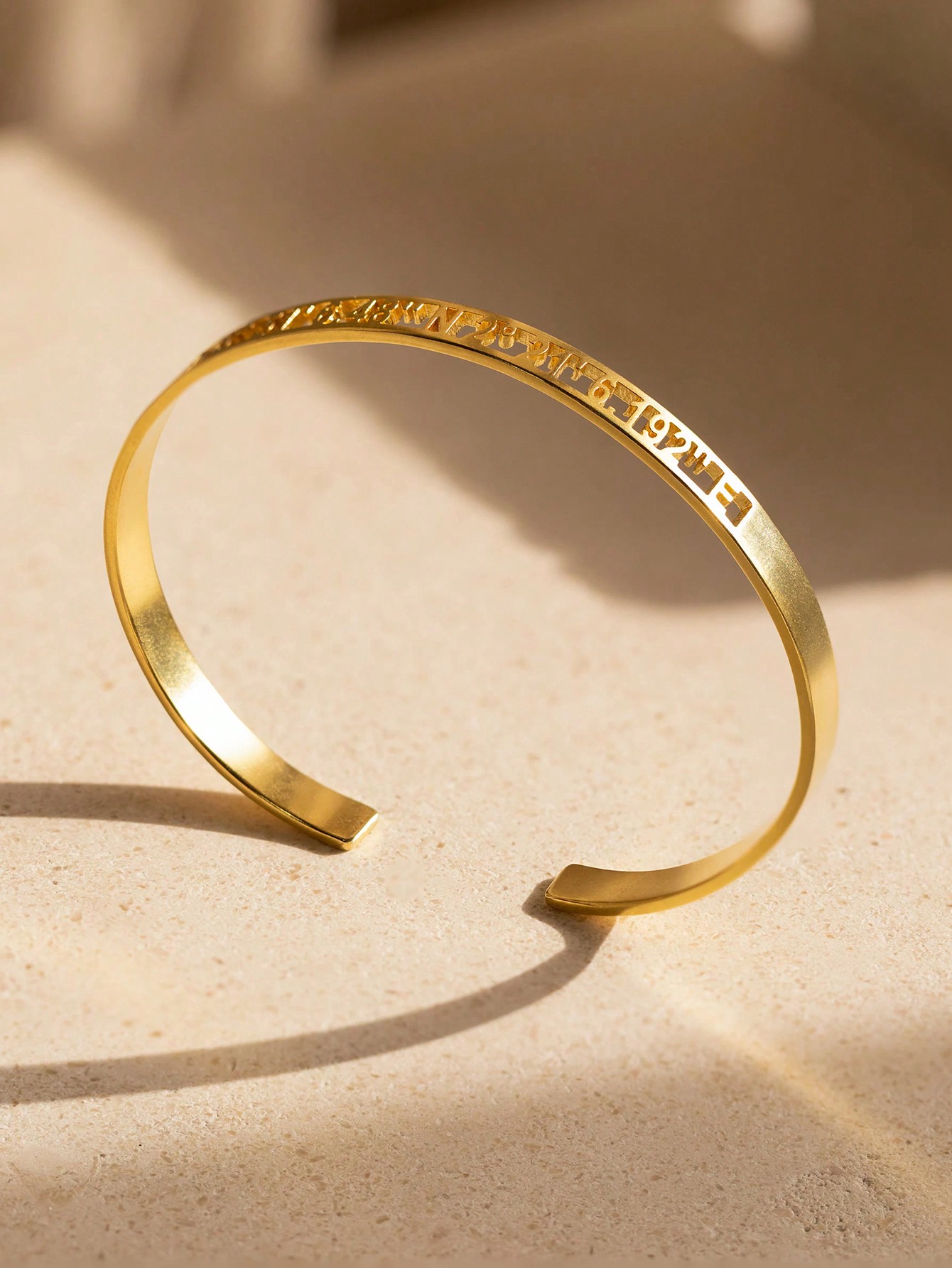 Custom Date Coordinate Roman N - Coordinates Bracelet ulasan dan harga