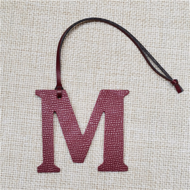 XMESSUN New English Letters M  - Monogram Keychain Leather ulasan dan harga
